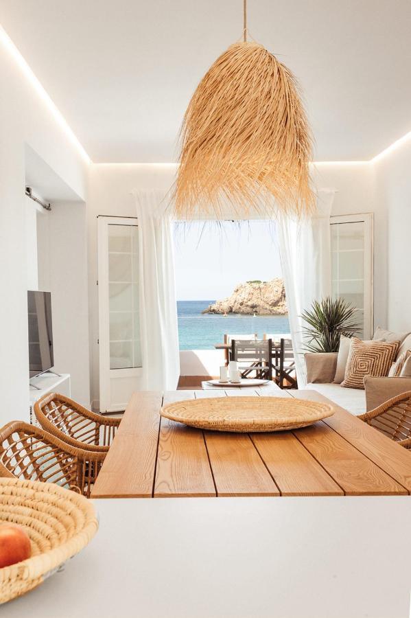 Apartamento Las Golondrinas Arenal - Adults Only Arenal d'en Castell Exterior foto